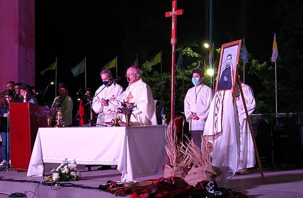 Con la presencia de Manuel Calvo se celebró la misa por Brochero en Villa Santa Rosa