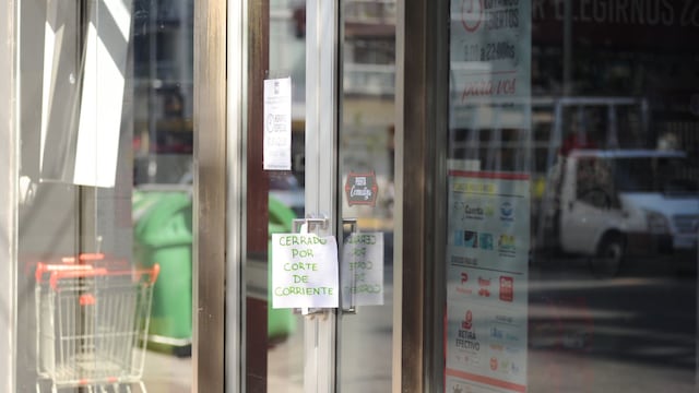 Este miércoles se detectaron cerca de 115 mil usuarios sin servicios, en su mayoría dentro del área de concesión de Edesur.