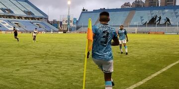 Belgrano y Platense, a puertas cerradas el 15 de marzo en el Gigante de Alberdi. Último partido antes de la cuarentena (Prensa Belgrano).