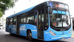 Los ómnibus dejaron de circular desde la medianoche tras el fracaso de la negociación.