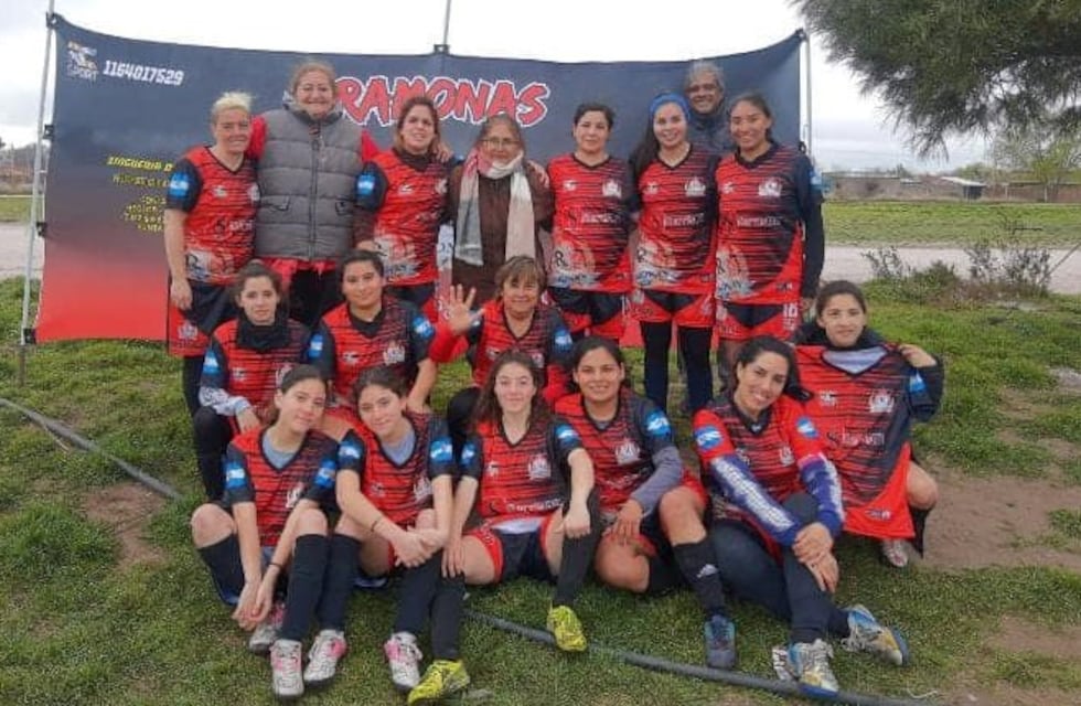 Fútbol Femenino: Ramonas quiere meterse en el discusión