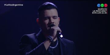 Francisco Escudero cantó en los cuartos de final y le dedicó la presentación a su pareja.