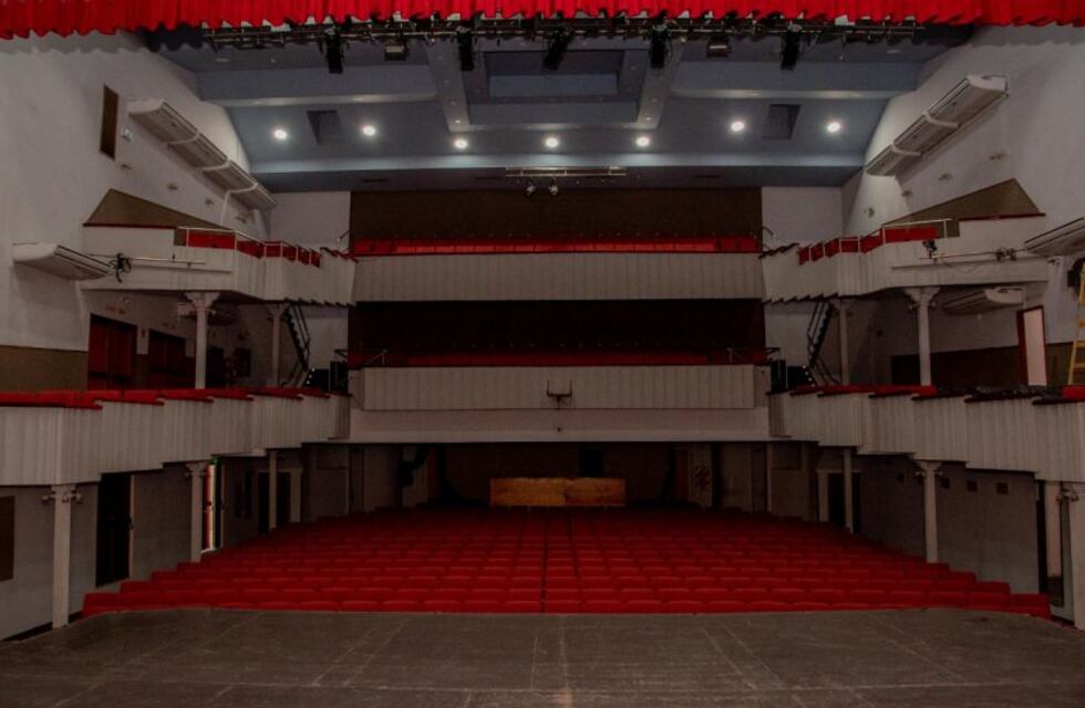 El gobierno chaqueños efectúa refacciones al Complejo Cultural Guido Miranda