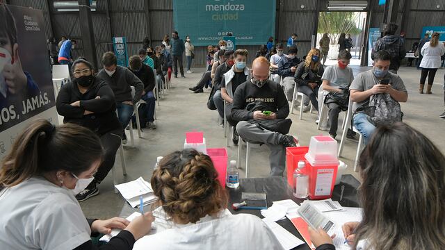 Llegan más vacunas contra el covid-19.