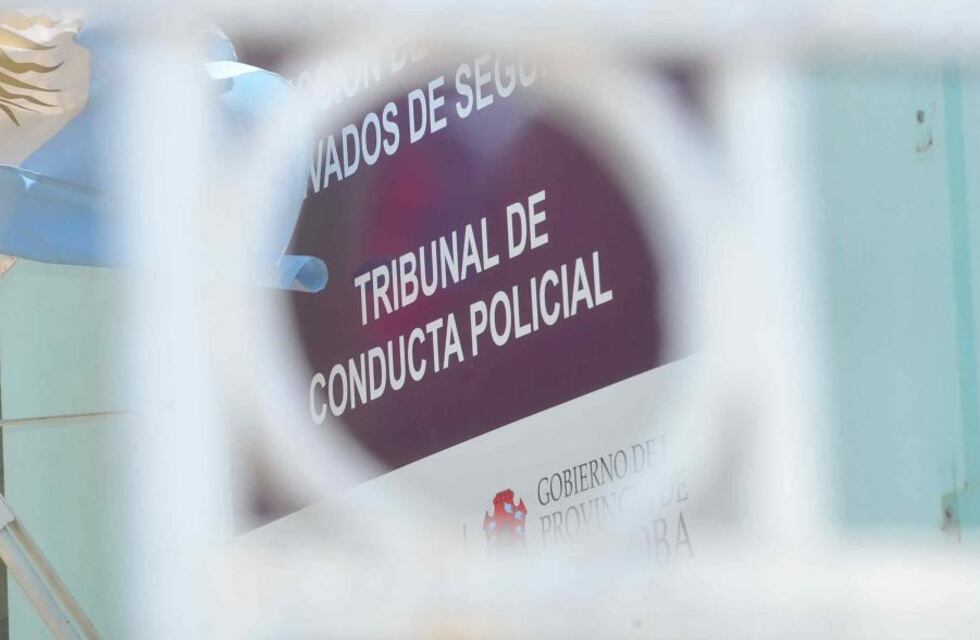 Apartaron a la policía cordobesa que entró a una casa y le disparó a su dueño creyendo que era un ladrón