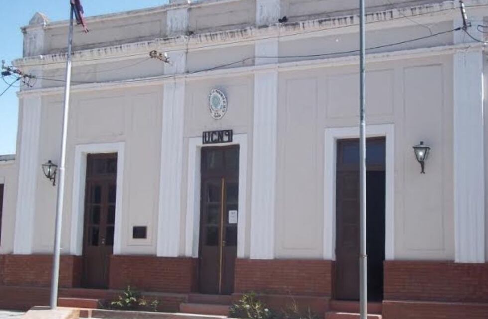 Parece chiste: una presa fue a una fiesta familiar y contó con la autorización de la directora de un penal de Salta