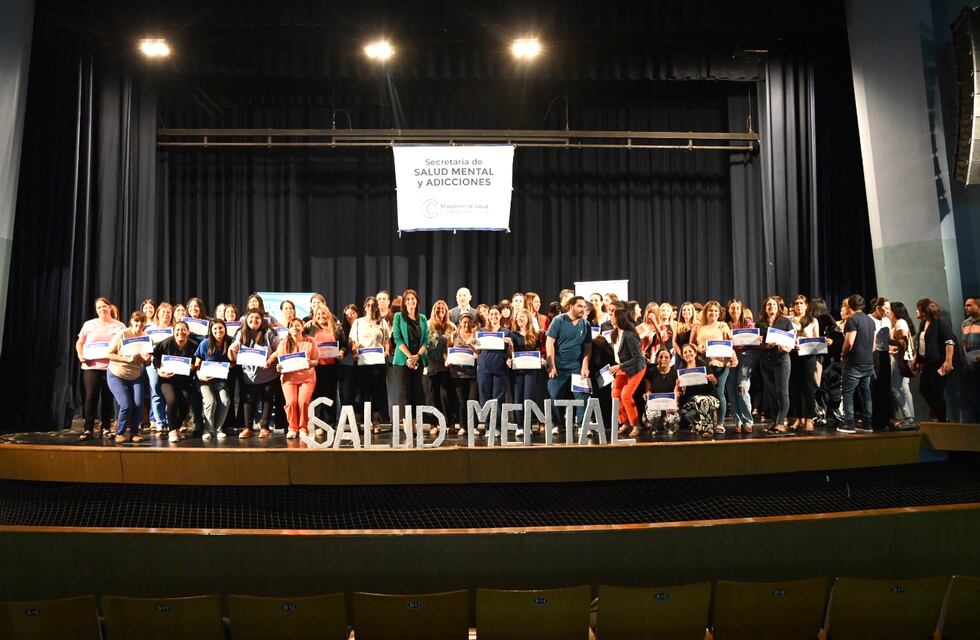 Se entregaron más de un centenar de certificados a profesionales de la Salud Mental