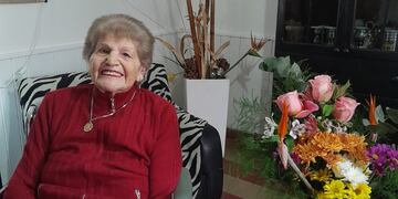 Ángela Candelleri cumplió 100 años de vida en Arroyito