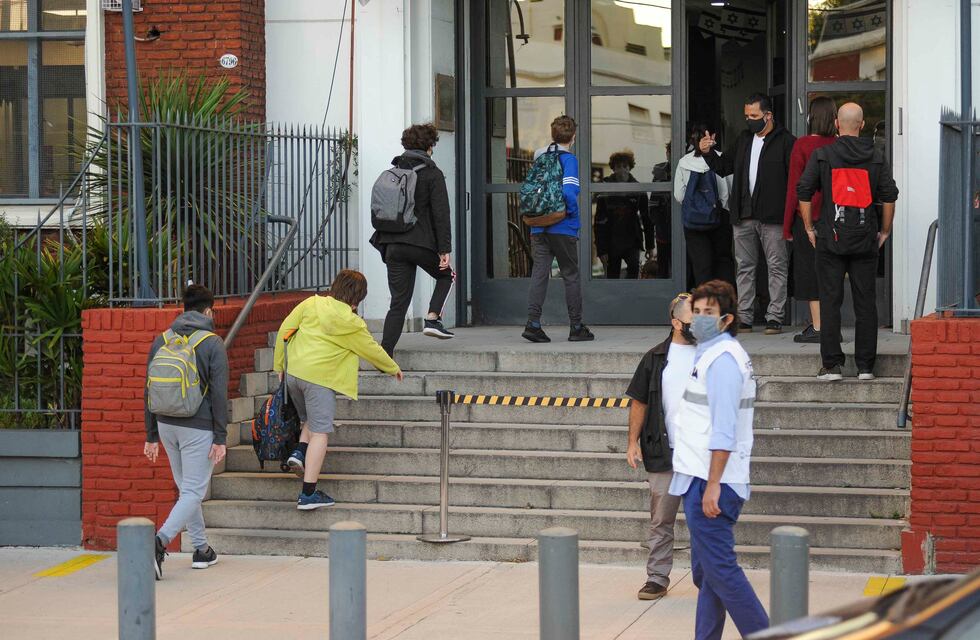 Clases presenciales: la Justicia ordenó a la Ciudad no computar las faltas y garantizar la virtualidad