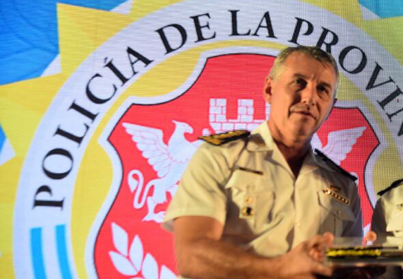 El jefe de Policía, Leonardo Gutiérrez en un acto en la Jefatura de la fuerza. (Pedro Castillo / La Voz)