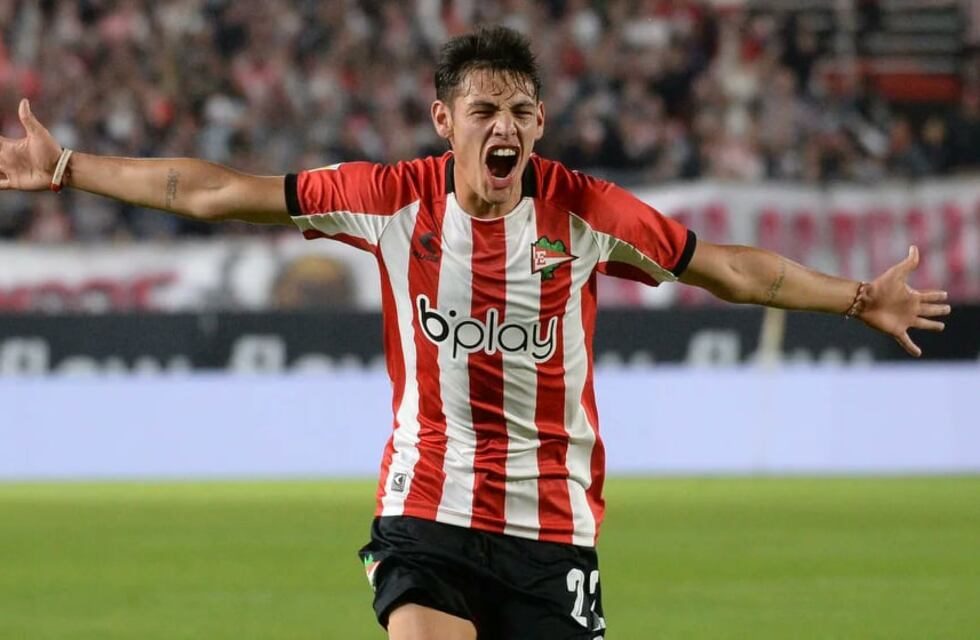 Franco Zapiola puso el 3-0 de Estudiantes ante Fortaleza