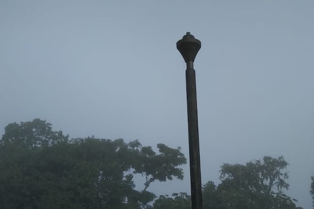 Nuevamente, sustrajeron farolas en la Costanera Eduviges Markovics