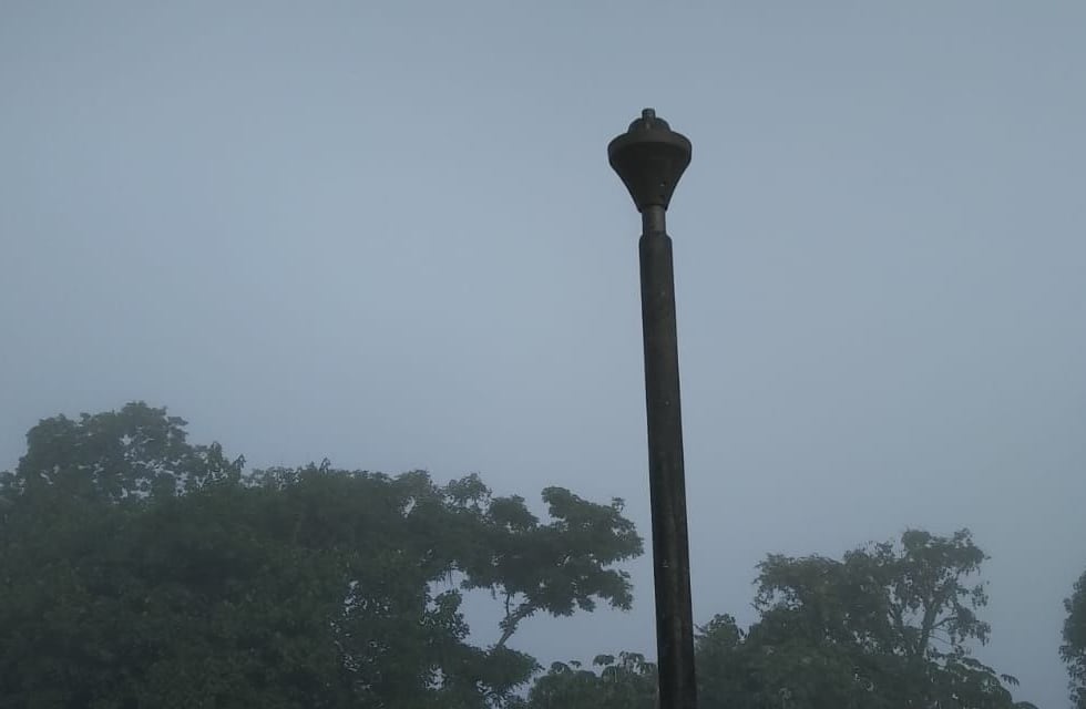 Nuevamente, sustrajeron farolas en la Costanera Eduviges Markovics