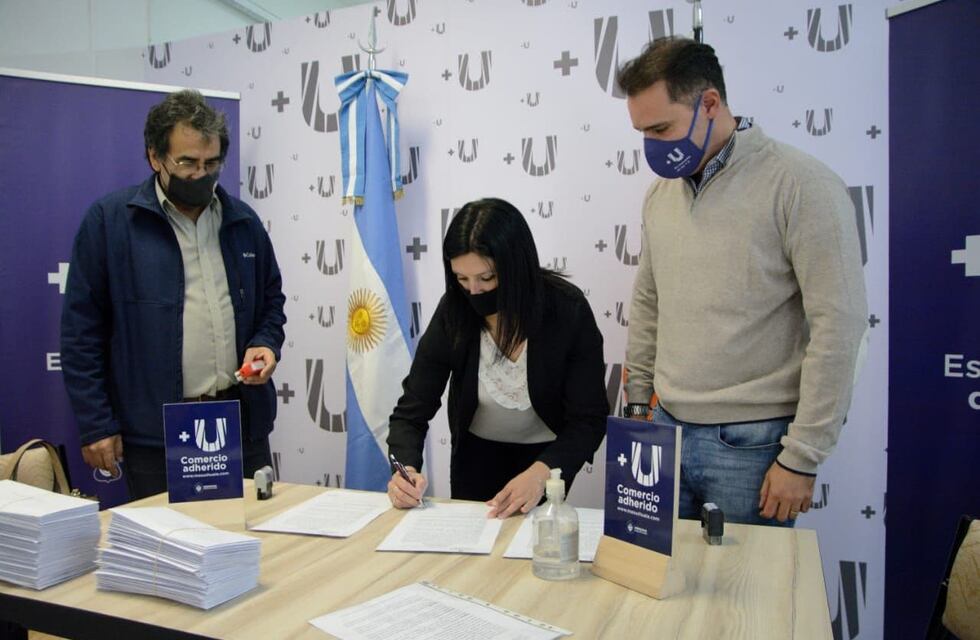 Afiliados del Sindicato de Personal Jerárquico recibieron la tarjeta de beneficios +U