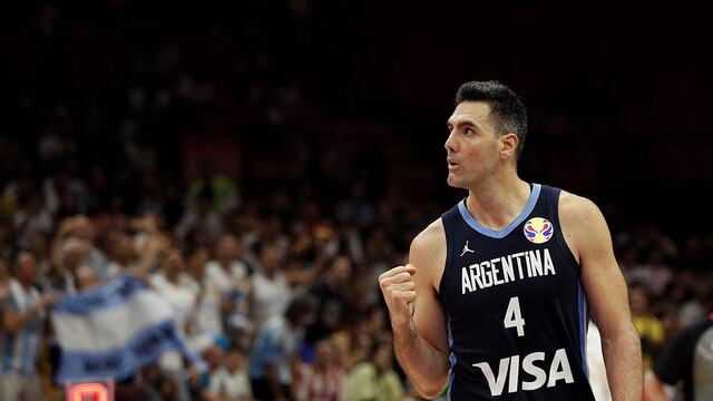 Luis Scola, capitán de la selección argentina de básquet.