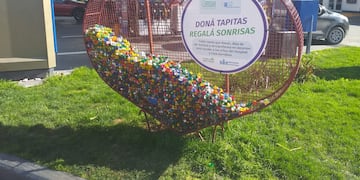 Corazón recolector de tapitas Tres Arroyos