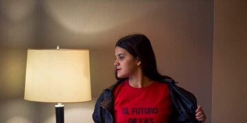 Priscila Dalesio realiza entrevistas desde su red social.