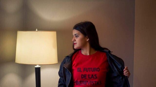 Priscila Dalesio realiza entrevistas desde su red social.