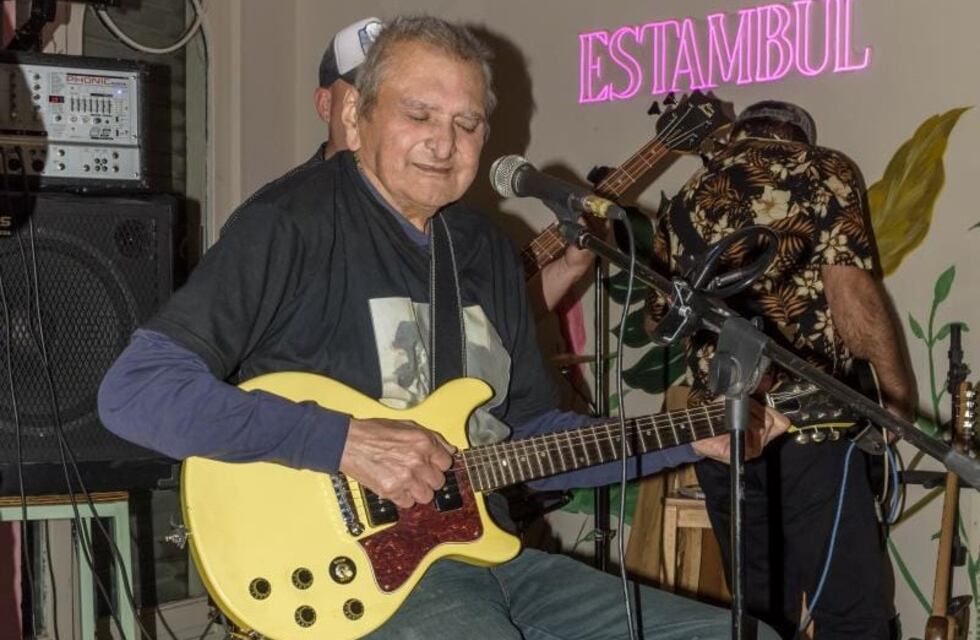 Un triste blues en Punta Alta por el fallecimiento de “Vinchuca” González