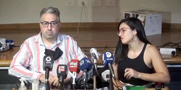 Guillemro Rubio y Celeste Marchetti, loa bogados querellanes, en conferencia de prensa una vez finalizado el juicio por el crimen de Paula Toledo.