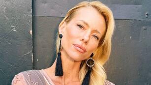 Nicole Neumann preparó el bolso maternal y reveló los infaltables que lleva dentro