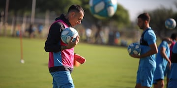 En pocos días, Willy Olivera se quedó sin su padre y su hermana (Prensa Belgrano).