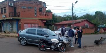 Puerto Iguazú: accidente vial dejó como saldo daños materiales.