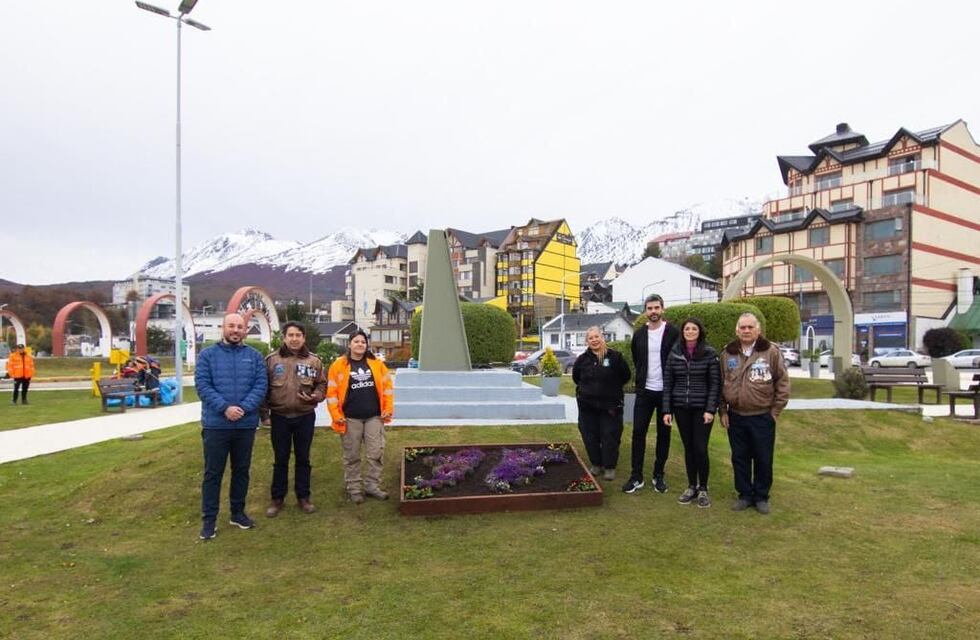 Ushuaia: presentaron un cantero floral conmemorativo a la gesta de Malvinas