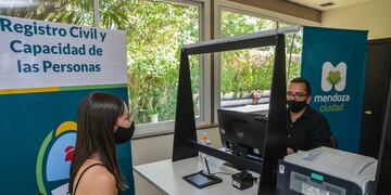 El nuevo Centro de Documentación Rápida está en la Sexta Sección, en el Gimnasio Municipal N°2, Alpatacal 3150. Gentileza MCM