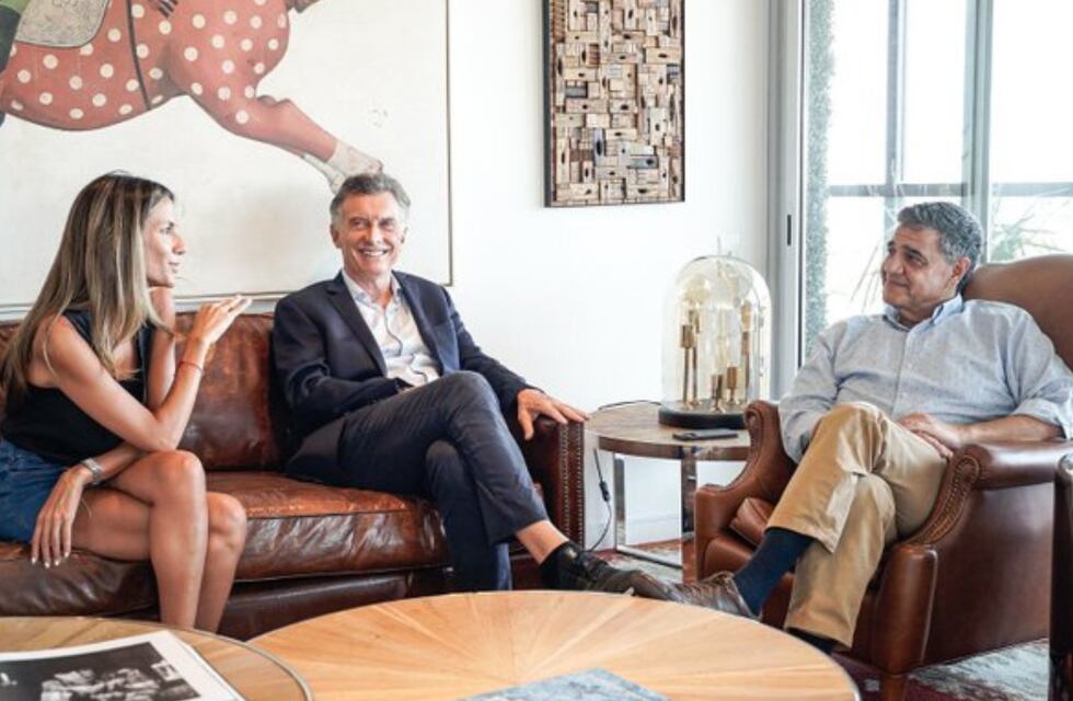 Mauricio Macri se mostró más cerca de su primo Jorge, en un aval a su candidatura porteña