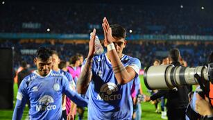 Belgrano jugó todo el segundo tiempo con 10 ante Argentinos Juniors, por la tarjeta roja a Pablo Chavarría a los 39 del primer tiempo.