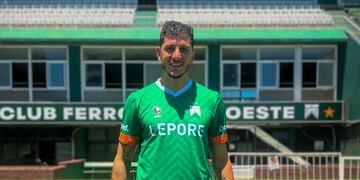 Tiene una amplia trayectoria en el fútbol argentino.