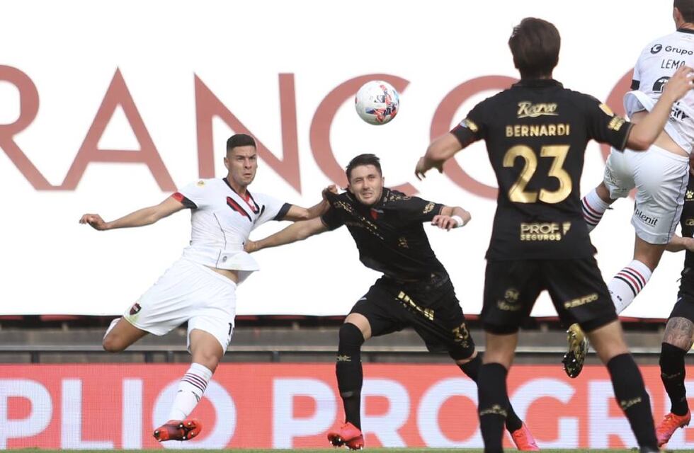 Colón y Newell’s empataron 1 a 1 en Santa Fe