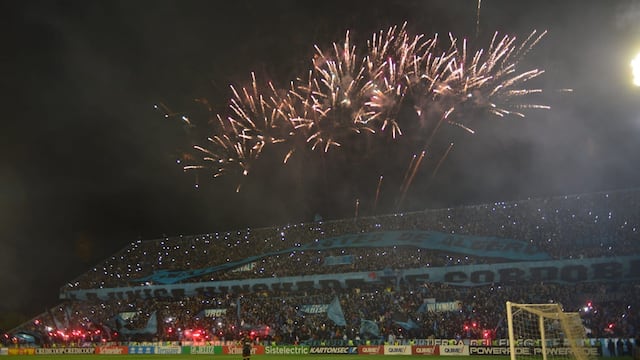 Los hinchas de Belgrano, por ahora, deberán mirar el posible ascenso del equipo por TV. (Javier Ferreyra / La Voz)
