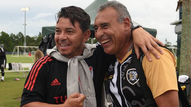 El cordobés José Luis Villarreal con Marcelo Gallardo. Habló del Boca-River que se viene en Córdoba (Prensa River).