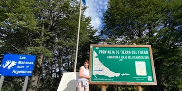 El viaje largó valió la pena cuando se llegó a la punta del mapa, lo más esperado del viaje. Pero la travesía solamente estaba hasta la mitad. (Foto de una de las integrantes de la familia maipucina).