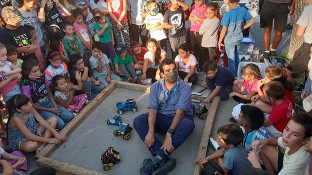 Kermes de ciencias en Huerta Grande.