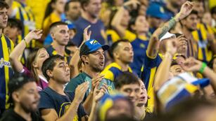 La hinchada vuelve al Gigante de Arroyito después de un mes y medio.