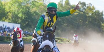 "Macklin", ganador del Vendimia 2021, es el serio candidato para quedarse con el Gran Premio Santo Patrono Santiago.