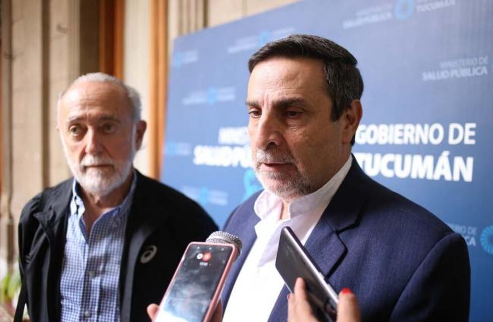 Miroli y Medina Ruiz dialogan sobre el Dengue y la importancia de la hidratación