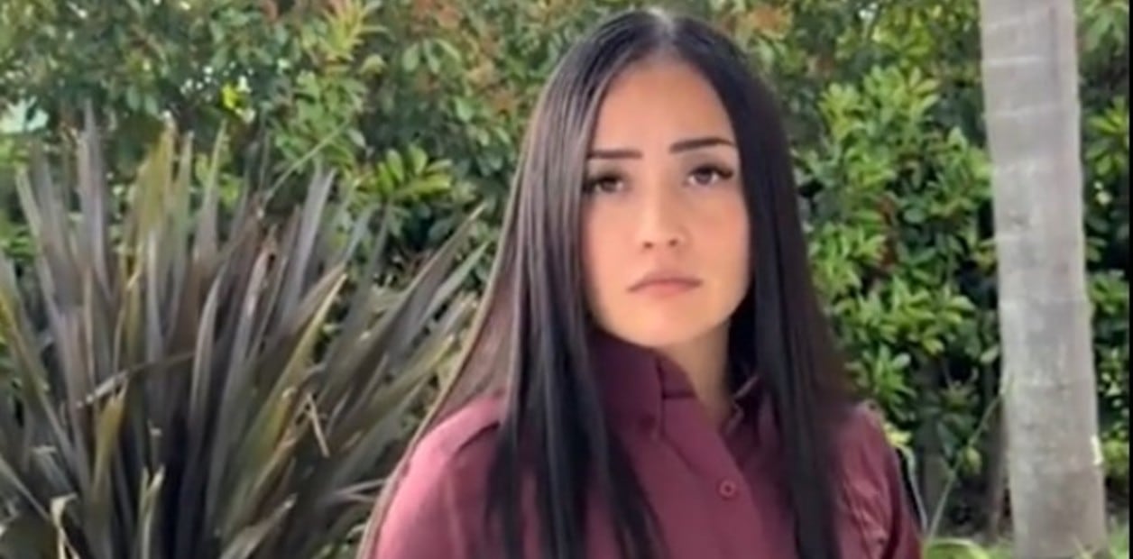 Nicole Gabriela V., la joven policía que fue apartada de sus tareas de sus tareas luego de que se viralizaran sus videos en TikTok usando el uniforme