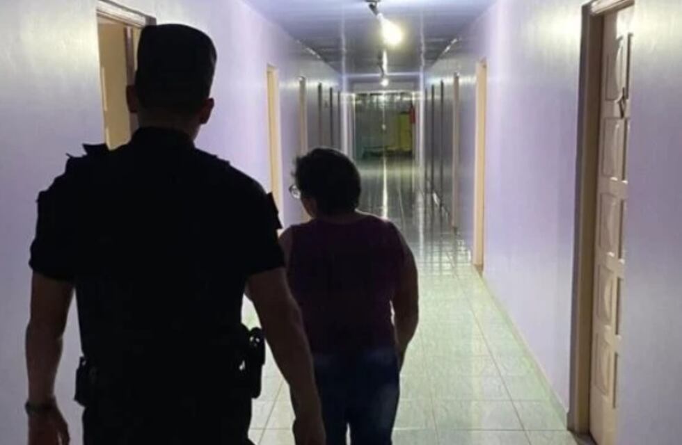 Dos Hermanas: tres delincuentes buscados tras robo a un hotel