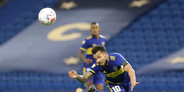 Carlos Tévez puso el 1-0 para Boca ante River.
