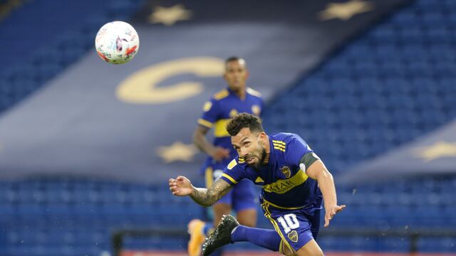 Carlos Tévez puso el 1-0 para Boca ante River.