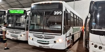 El colectivo que aplastó al joven en Cosquín.