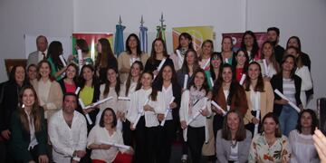 CRESTA: Acto de Colación de Grado y Entrega de Diplomas