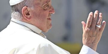Un arcoíris aparece sobre el hospital donde está internado el papa Francisco: “Un símbolo de esperanza...”.