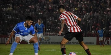 La organización de la Copa todavía no definió el escenario del encuentro, pero se espera una gran presencia de hinchas tucumanos acompañando al Santo en su presentación.