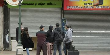 Comercios cerrados por temor a intentos de saqueo e incidentes (Orlando Pelichotti / Los Andes)