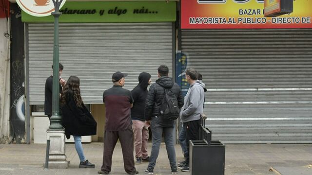 Comercios cerrados por temor a intentos de saqueo e incidentes (Orlando Pelichotti / Los Andes)